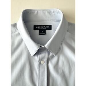 Mizzen+Main Light Blue Casual Button Down Shirt